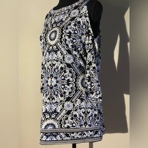 White House Black Market|WHBM Cold Shoulder MJ Tunic